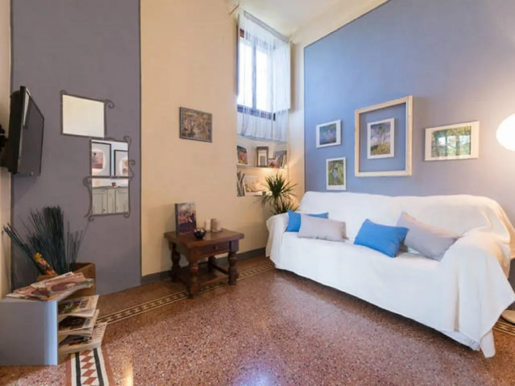 Carta Zucchero Apartment Florence